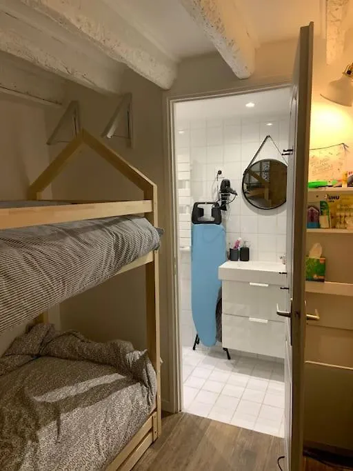 Charmant Duplex Metro Raspail Jardin Du Luxembourg Parijs Appartement